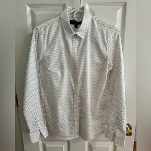 Banana Republic Non-Iron Stretch  Size 6 Blouse